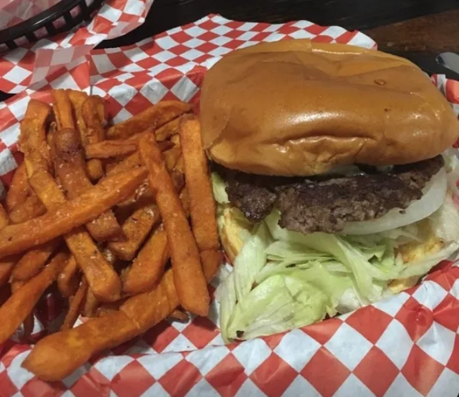 Little Matt’s, Dog-Friendly Restaurants in Houston
