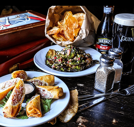 Meehan’s Public House, Dog-Friendly Restaurants in Atlanta