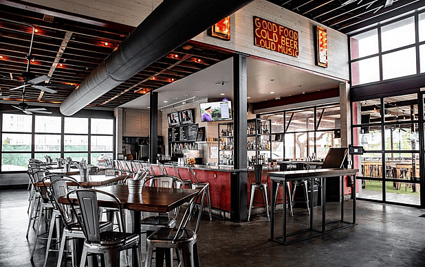 FM Kitchen & Bar - Dog Friendly Restaurants in Houston