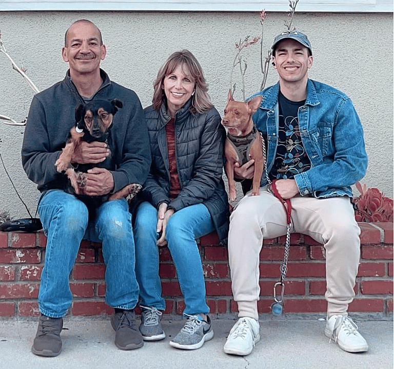 Dog Rescue: A Streetwise Pup Loses a Leg but Beats the Odds and Finds a Forever Home 