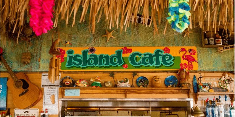 Island Cafe - a dog friendly restaurant in Portland
