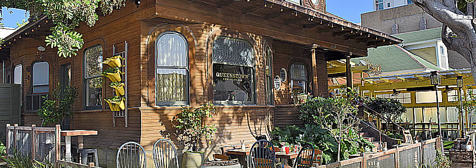 Queenstown Public House, San Diego