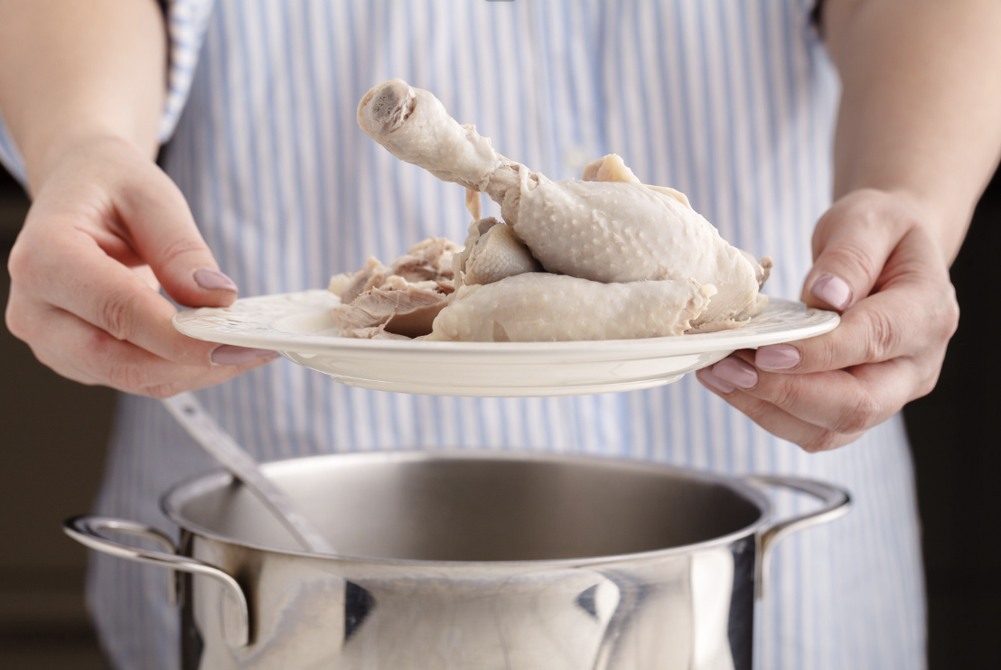 Boil Chicken for Dogs